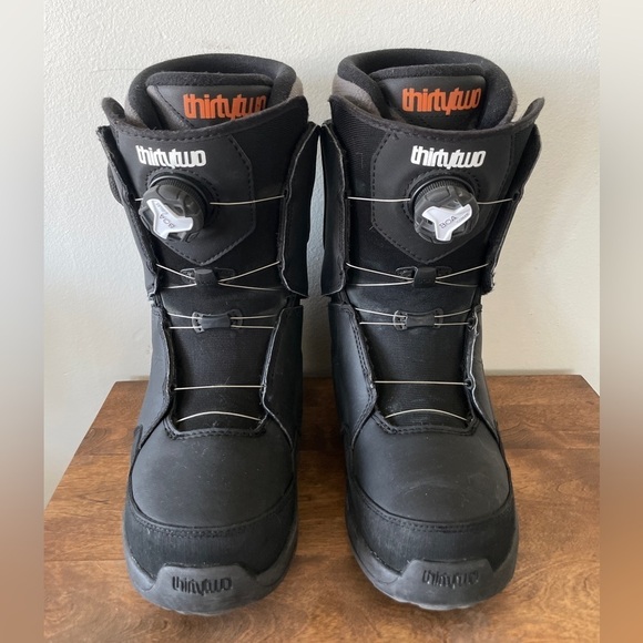 32 Thirty Two Black Lashed Double Boa Black Snowboard Boots - Picture 8 of 12